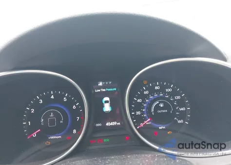 2015 Hyundai Santa Fe Sport 2.4L from USA, damaged, VIN 5XYZUDLB9FG287728